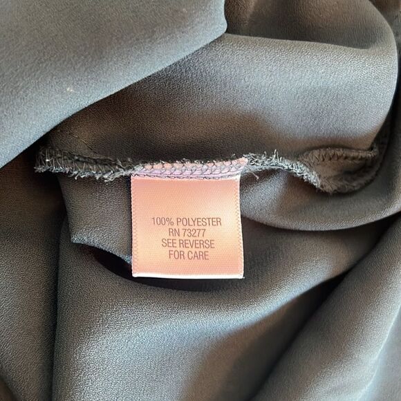 Apt. 9 Women's Dark Teal Zipper Front V-Neck Roll Tab Sleeve Blouse ~ Size M - Picture 6 of 7